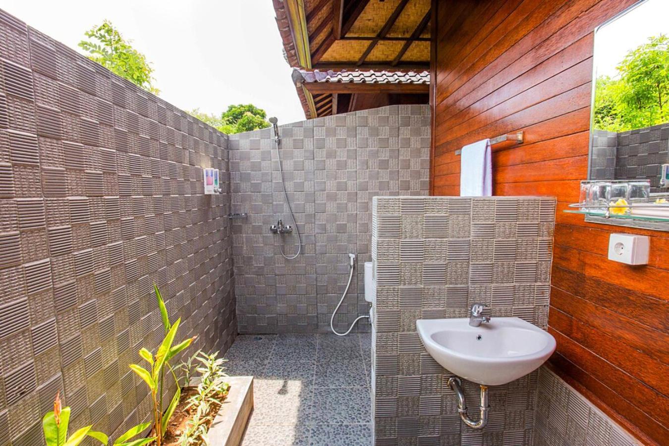 Maharatu Villa Lembongan Buitenkant foto